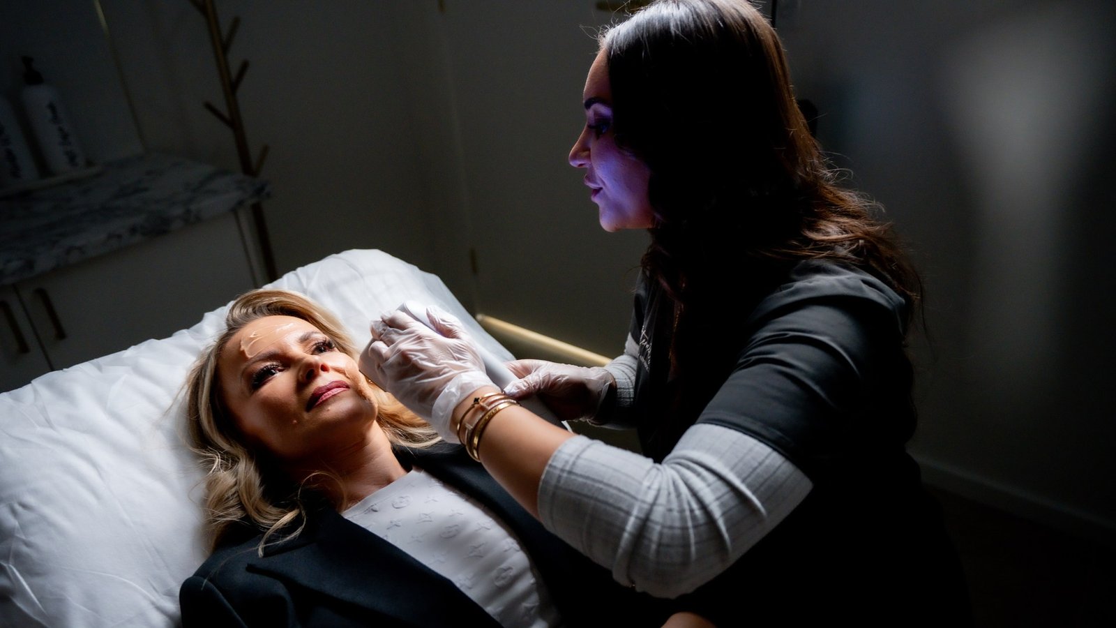 Sofwave SUPERB non-surgical skin tightening treatment at Eternity Laser Dural